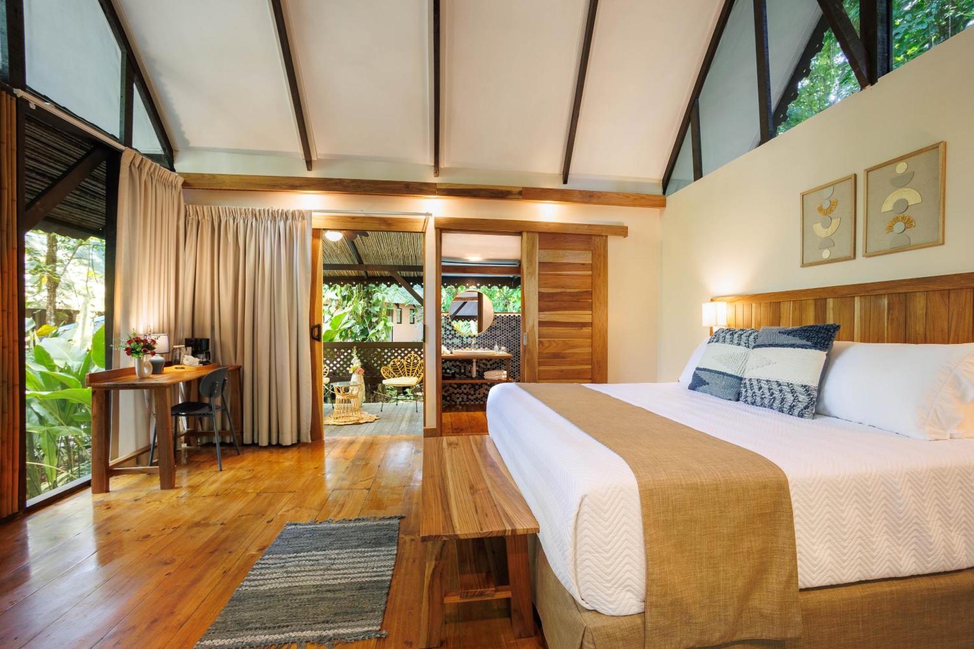 Almonds & Corals Boutique Hotel Puerto Viejo de Talamanca Eksteriør billede